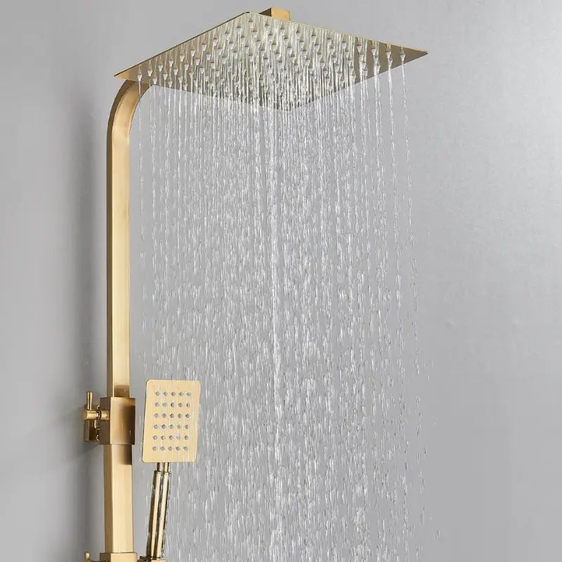 Colonne de douche dorée pluie