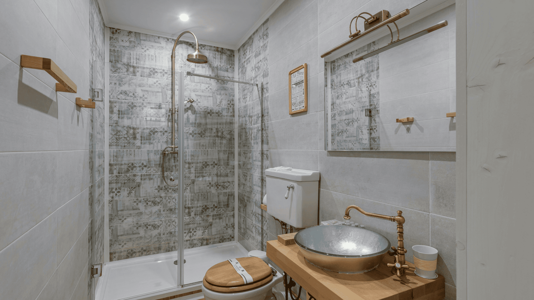 Qu'est-ce qu'une colonne de douche bronze ?