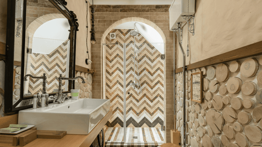 Qu'est-ce qu'une colonne de douche rétro ?