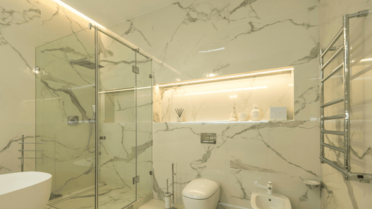 Quelle est la meilleure matière pour une colonne de douche ?