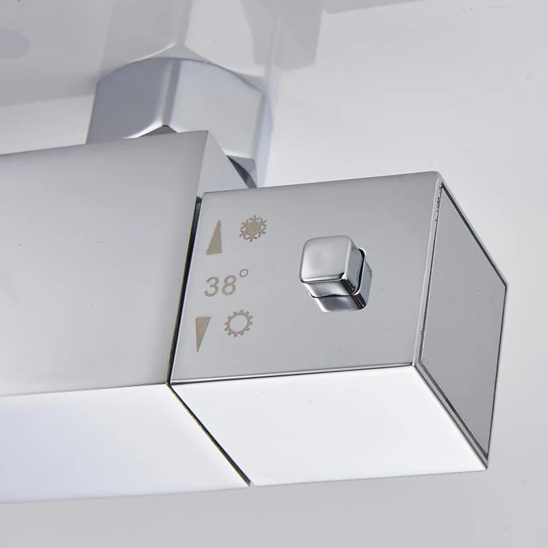 Mitigeur douche carré