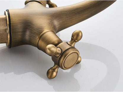 Mitigeur lavabo antique