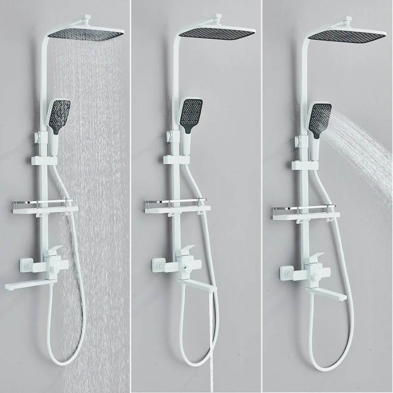 Colonne de douche blanche avec rangement