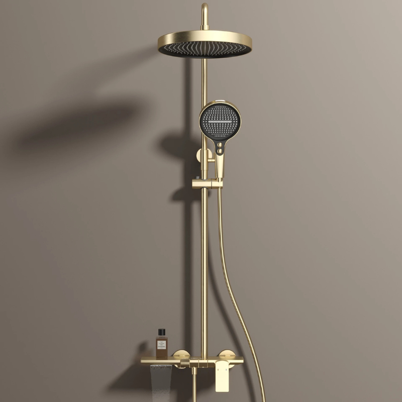 Colonne de douche dorée avec tablette