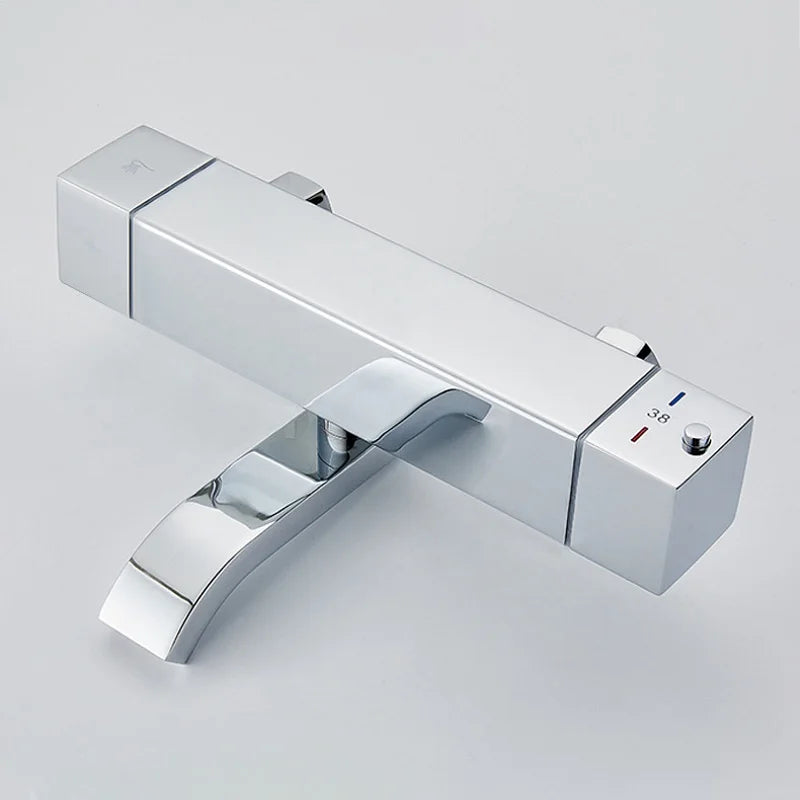 Mitigeur baignoire carré