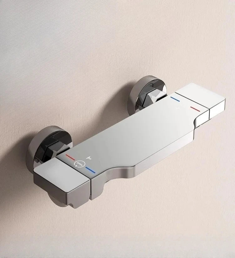 Mitigeur douche avec verseur cascade