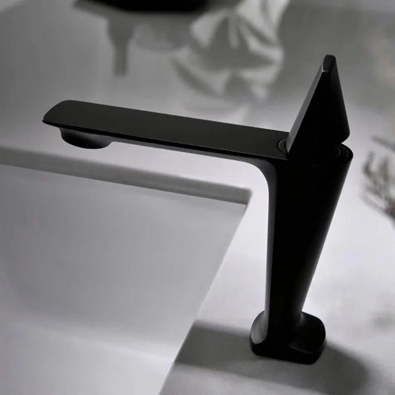 Mitigeur lavabo carré