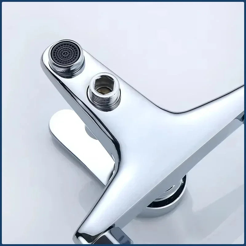 Mitigeur baignoire laiton