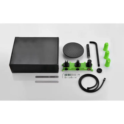 Colonne de douche noire murale