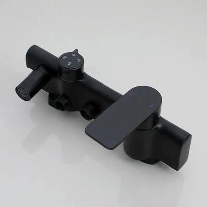 Colonne de douche noire ronde